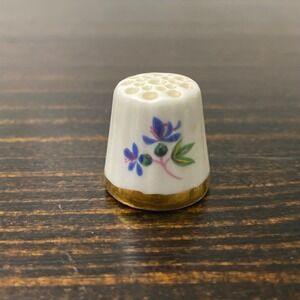 Canadian Classic Fine Bone China Thimble Blue Floral Gold Trim Made in Canada